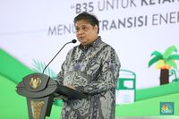 Airlangga: RI Paling Konsisten Mandatory Campuran Biodiesel