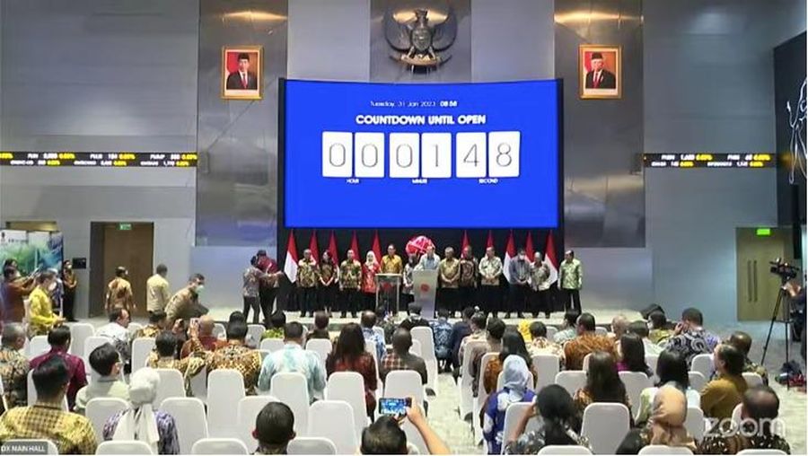 Pembukaan perdagangan PT Bursa Efek Indonesia dalam rangka peluncuran roadmap pasar modal Indonesia 2023-2027 dan apresiasi hasil penilaian Asean Corporate Governance Scorecard Tahun 2021 di BEI. (Tangkapan Layar Youtube BEI)