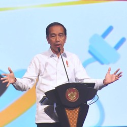 Gawat! Ini yang 'Sabotase' Janji Jokowi Ekonomi Tumbuh 7%