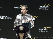 Jokowi Pede RI Raja Mobil Listrik, PDB di 2045 US$ 11 Triliun