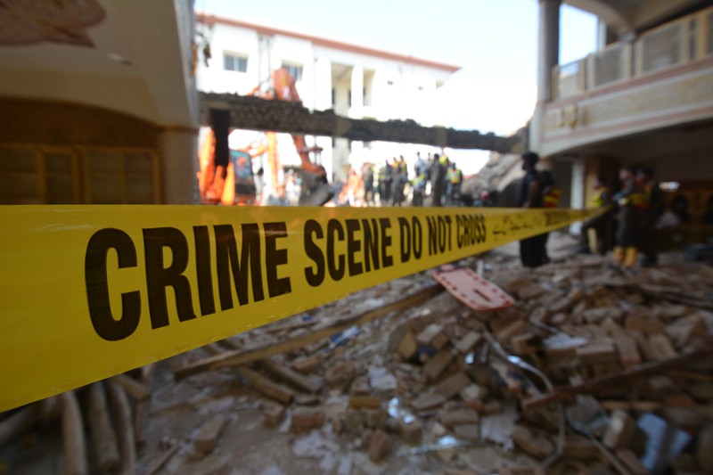 Pemandangan kerusakan akibat bom bunuh diri pada Senin di sebuah masjid di Peshawar, Pakistan, Selasa, 31 Januari 2023. Korban tewas akibat bom bunuh diri di sebuah masjid di dalam markas polisi di kota Peshawar di barat laut Pakistan telah meningkat menjadi 100 orang, dengan polisi mengumumkan selesainya operasi penyelamatan yang intens. (Hussain Ali/Anadolu Agency via Getty Images)