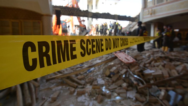 Pemandangan kerusakan akibat bom bunuh diri pada Senin di sebuah masjid di Peshawar, Pakistan, Selasa, 31 Januari 2023. Korban tewas akibat bom bunuh diri di sebuah masjid di dalam markas polisi di kota Peshawar di barat laut Pakistan telah meningkat menjadi 100 orang, dengan polisi mengumumkan selesainya operasi penyelamatan yang intens. (Hussain Ali/Anadolu Agency via Getty Images)