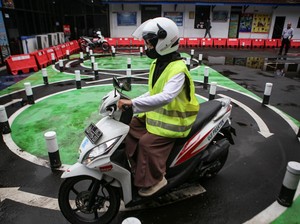 Di RI SIM Mati Sehari Harus Bikin Baru, di Malaysia Ada Masa Tenggangnya