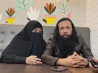 Kisah Peggy Melati Sukma Nikahi Juragan Ternak Selandia Baru