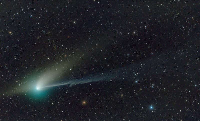 SPACE-EXPLORATION/COMET A green comet named Comet C/2022 E3 (ZTF), which last passed by our planet about 50,000 years ago, is seen from the Pico de las Nieves, in the island of Gran Canaria, Spain, February 1, 2023. REUTERS/Borja Suarez TPX IMAGES OF THE DAY