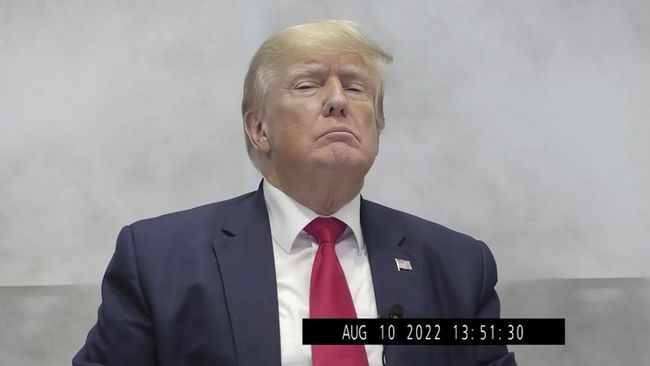 Trump Klaim Didukung Warren Buffett Soal Tarif, Berkshire Bantah Keras