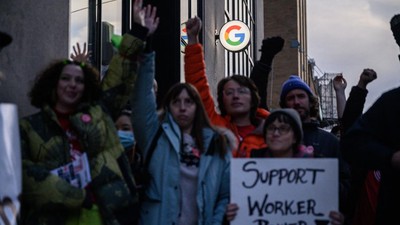 Kantor Google Didemo Pegawai, Tuntut Hak Korban PHK!