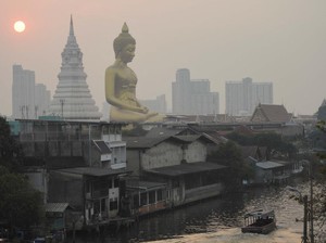 Kualitas Langit Bangkok Tak Kunjung Membaik, Pemerintah Bikin Hujan Buatan