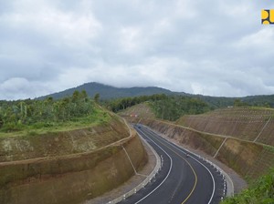 Pemerintah Bangun 6.162 Km Jalan Nasional dalam 10 Tahun, Masih di Bawah Target