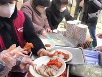 Startup Ini Suntik Gen Babi ke Kacang Kedelai Dijadikan Daging Buatan