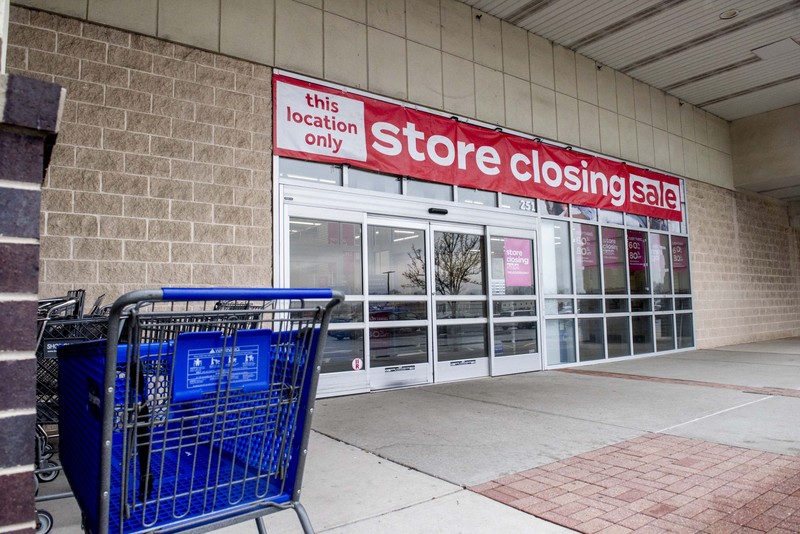 Raksasa ritel Amerika Serikat (AS), , akan menutup 87 toko miliknya. Hal ini terjadi lantaran persoalan keuangan yang membelit perusahaan itu. Penutupan ini merupakan tambahan dari 150 penutupan Bed Bath & Beyond yang diumumkan Agustus lalu. (Bloomberg via Getty Images) Raksasa ritel Amerika Serikat (AS), , akan menutup 87 toko miliknya. Hal ini terjadi lantaran persoalan keuangan yang membelit perusahaan itu. Penutupan ini merupakan tambahan dari 150 penutupan Bed Bath & Beyond yang diumumkan Agustus lalu. (Bloomberg via Getty Images)