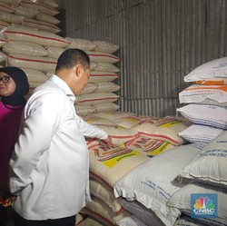 Harga Beras Kian Gila-gilaan, Begini Jurus Anak Buah Jokowi