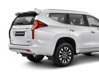 Diler Was-was Stok Lama Masih  Ada, Pajero Diobral Habis