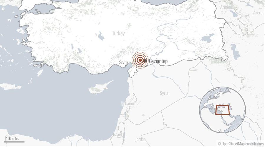 Gempa berkekuatan 7,8 mengguncang pusat Turki (AP/Associated Press staff)