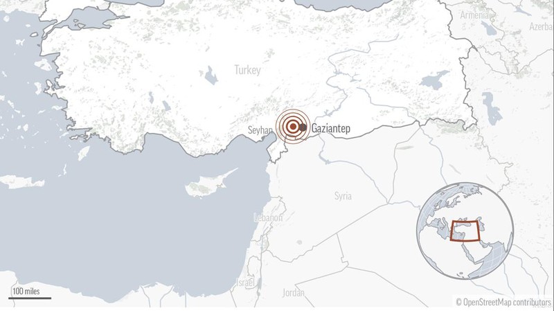 Gempa berkekuatan 7,8 mengguncang pusat Turki (AP/Associated Press staff)