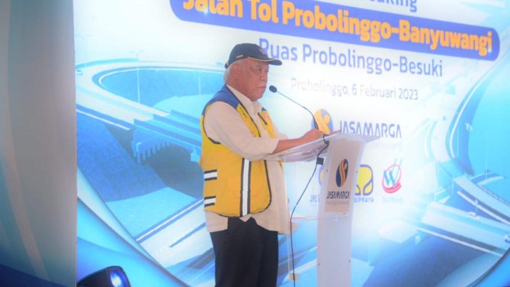 Kementerian Pekerjaan Umum dan Perumahan Rakyat (PUPR) memulai pembangunan ruas Jalan Tol Probolinggo-Banyuwangi tahap I Probolinggo hingga Besuki sepanjang 49,68 km. Kementerian Pekerjaan Umum dan Perumahan Rakyat (PUPR) memulai pembangunan ruas Jalan Tol Probolinggo-Banyuwangi tahap I Probolinggo hingga Besuki sepanjang 49,68 km. (Dok. Kementerian PUPR)