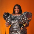 Lizzo Dituduh Lakukan Pelecehan Seksual tehadap 3 Eks Penari