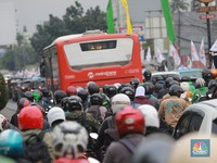 Genangan Surut, Muncul Macet Parah di TB Simatupang Fatmawati