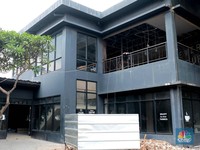 Restoran Viral Bertumbangan, Ini Alasan Pengusaha
