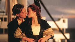 Properti Pintu Jack dan Rose di Film Titanic Terjual Rp 11,4 Miliar