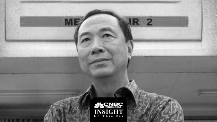 Cover insight / Djoko Susanto / Aristya rahadian Cover insight / Djoko Susanto / Aristya rahadian
