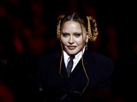 Wajah Madonna Berubah, Sampai Tak Dikenali di Grammy Awards
