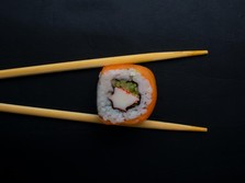 Bukan Jepang, Sushi Ternyata Berasal dari Negara Tetangga RI