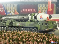 Duh! Korea Utara Tembakkan Rudal Jarak Jauh, Jatuh di Jepang