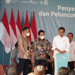 Jokowi Pede Penyaluran KUR BSI Perkuat Perekonomian Aceh