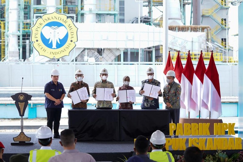 Peresmian pengoperasian Pabrik Pupuk NPK Pupuk Iskandar Muda (PIM) yang berlokasi di Kawasan Ekonomi Khusus (KEK) Arun, Lhokseumawe, Aceh, Jumat (10/2/2023). (Dok: BUMN)