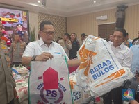 Penampakan Ratusan Ton Beras Bulog, Dimaling dan Dijual Mahal