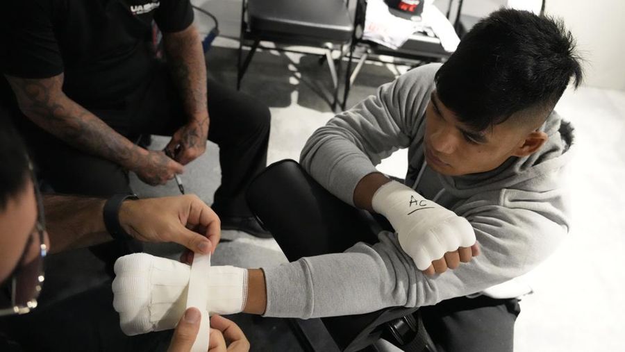 Petarung MMA asal Simalungun Jeka Saragih (Zuffa LLC/Mike Roach)