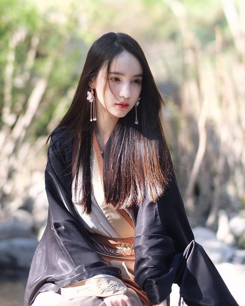 Yoshi Rinrada trangender cantik (Tangkapan layar Instagram @yoshirinrada)