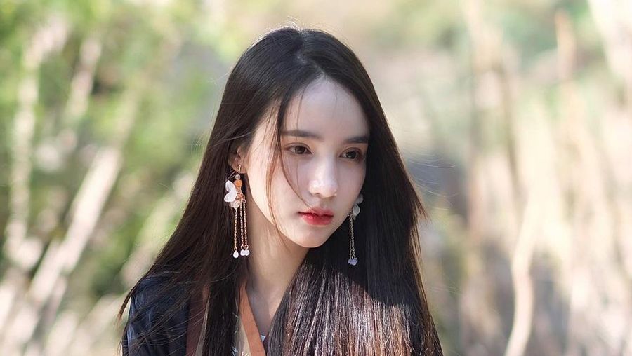 Yoshi Rinrada trangender cantik (Tangkapan layar Instagram @yoshirinrada)