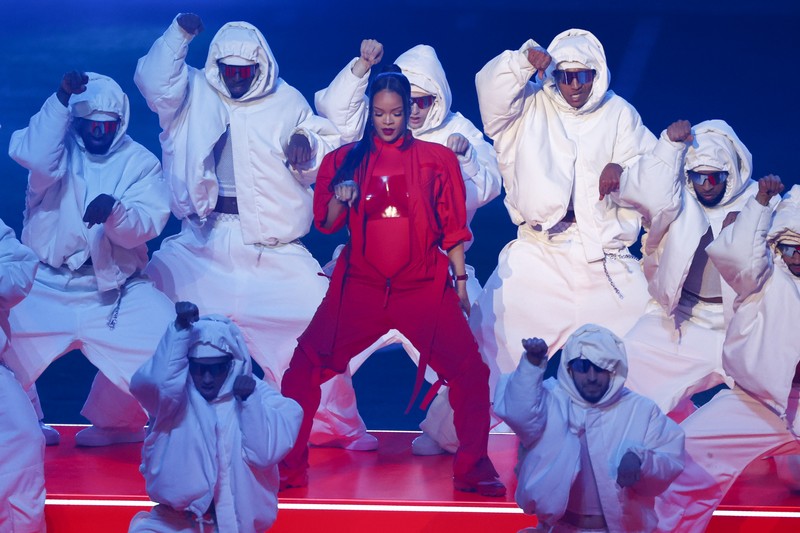 1465428347 GLENDALE, ARIZONA - FEBRUARY 12: Rihanna performs onstage during the Apple Music Super Bowl LVII Halftime Show at State Farm Stadium on February 12, 2023 in Glendale, Arizona. (Photo by Gregory Shamus/Getty Images)
