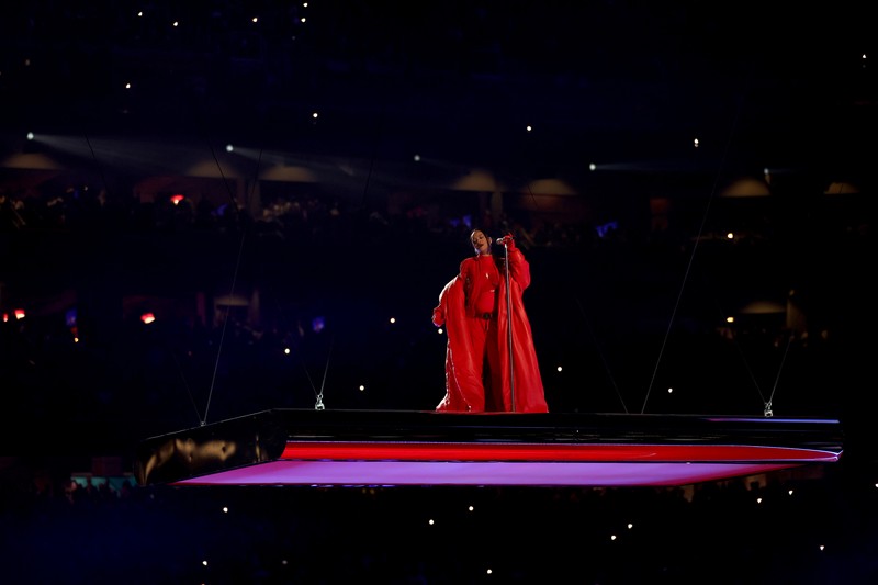 1465428347 GLENDALE, ARIZONA - FEBRUARY 12: Rihanna performs onstage during the Apple Music Super Bowl LVII Halftime Show at State Farm Stadium on February 12, 2023 in Glendale, Arizona. (Photo by Gregory Shamus/Getty Images)