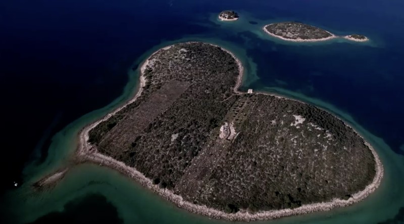 Pulau Cinta di Kroasia akan dijual. (Tangkapan Layar Video Reuters)