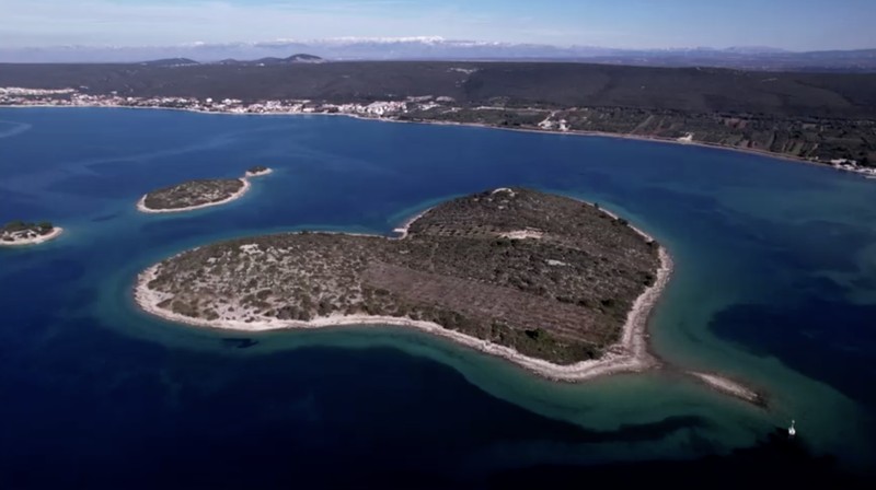 Pulau Cinta di Kroasia akan dijual. (Tangkapan Layar Video Reuters)