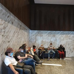 Lansia Protes! Tenggat Waktu Konversi Polis Kresna Life Mepet