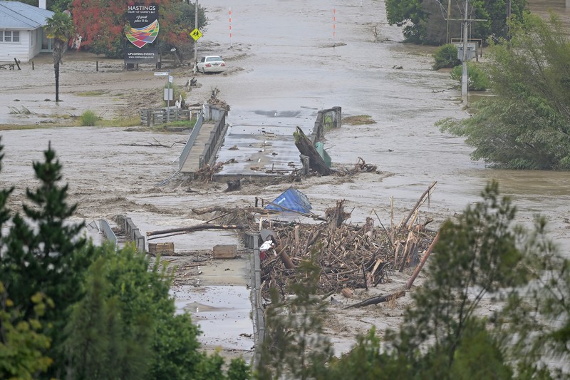1465708074 NAPIER, NEW ZEALAND - FEBRUARY 14: The Waiohiki Bridge is washed away on February 14, 2023 in Napier, New Zealand. New Zealand has declared a national state of emergency with flooding and landslides devastating several communities. (Photo by Kerry Marshall/Getty Images)