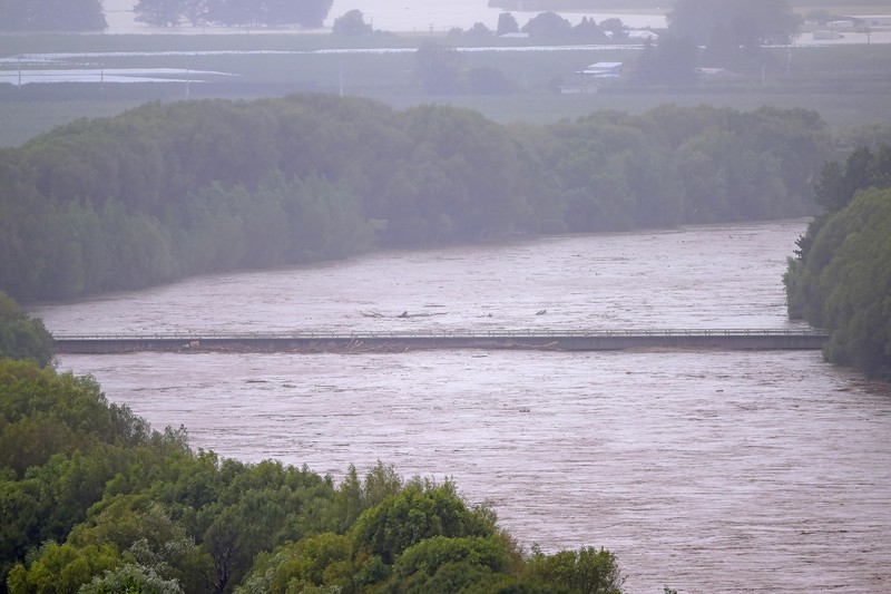1465708074 NAPIER, NEW ZEALAND - FEBRUARY 14: The Waiohiki Bridge is washed away on February 14, 2023 in Napier, New Zealand. New Zealand has declared a national state of emergency with flooding and landslides devastating several communities. (Photo by Kerry Marshall/Getty Images)