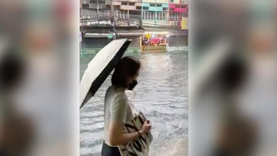 Banjir Bangkok, Thailand (Tangkapan Layar )