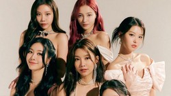 MOMOLAND is Back!