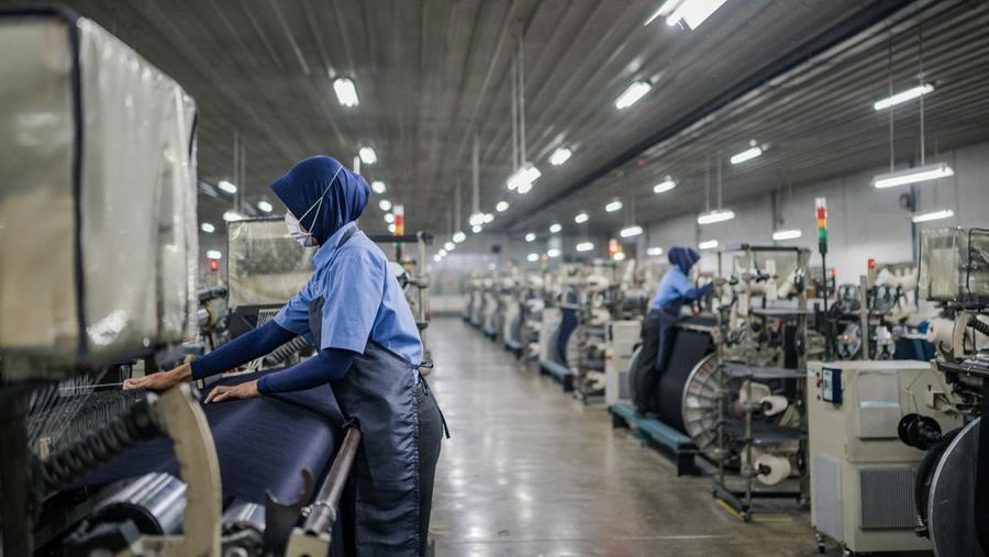 Badjatex mengambil langkah berani untuk membuat bisnis fashion berkelanjutan (sustainable). Ini dia cerita tentang upaya yang Badjatex lakukan demi mencapai tujuannya.