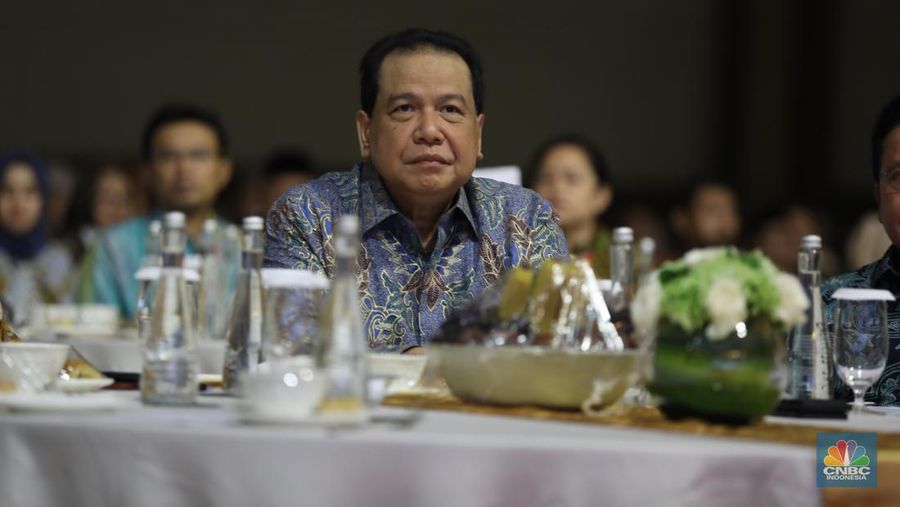 Chairman CT Corp Chairul Tanjung dalam acara BSI Global Islamic Finance Summit 2023 hari ke 2 pada (16/2/2023). (CNBC Indonesia/Tri Susilo)