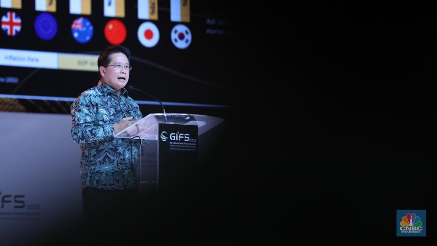 Hery Gunardi Direktur Utama PT Bank Syariah Indonesia dalam acara BSI Global Islamic Finance Summit 2023 hari ke 2 pada (16/2/2023). (CNBC Indonesia/Tri Susilo)