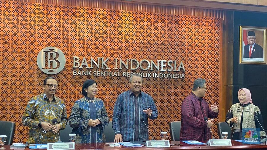 Jajaran Dewan Gubernur Bank Indonesia. (CNBC Indonesia/Anisa Sopiah)