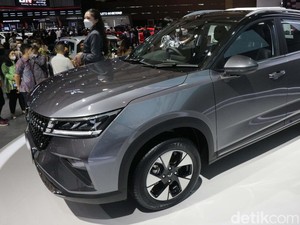 Membandingkan Harga Mobil Jepang dan China di Indonesia
