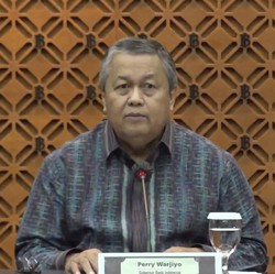 BI Tarik Dolar Eksportir ke RI, Kok Gak Ditukar ke Rupiah?