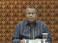 BI Tarik Dolar Eksportir ke RI, Kok Gak Ditukar ke Rupiah?